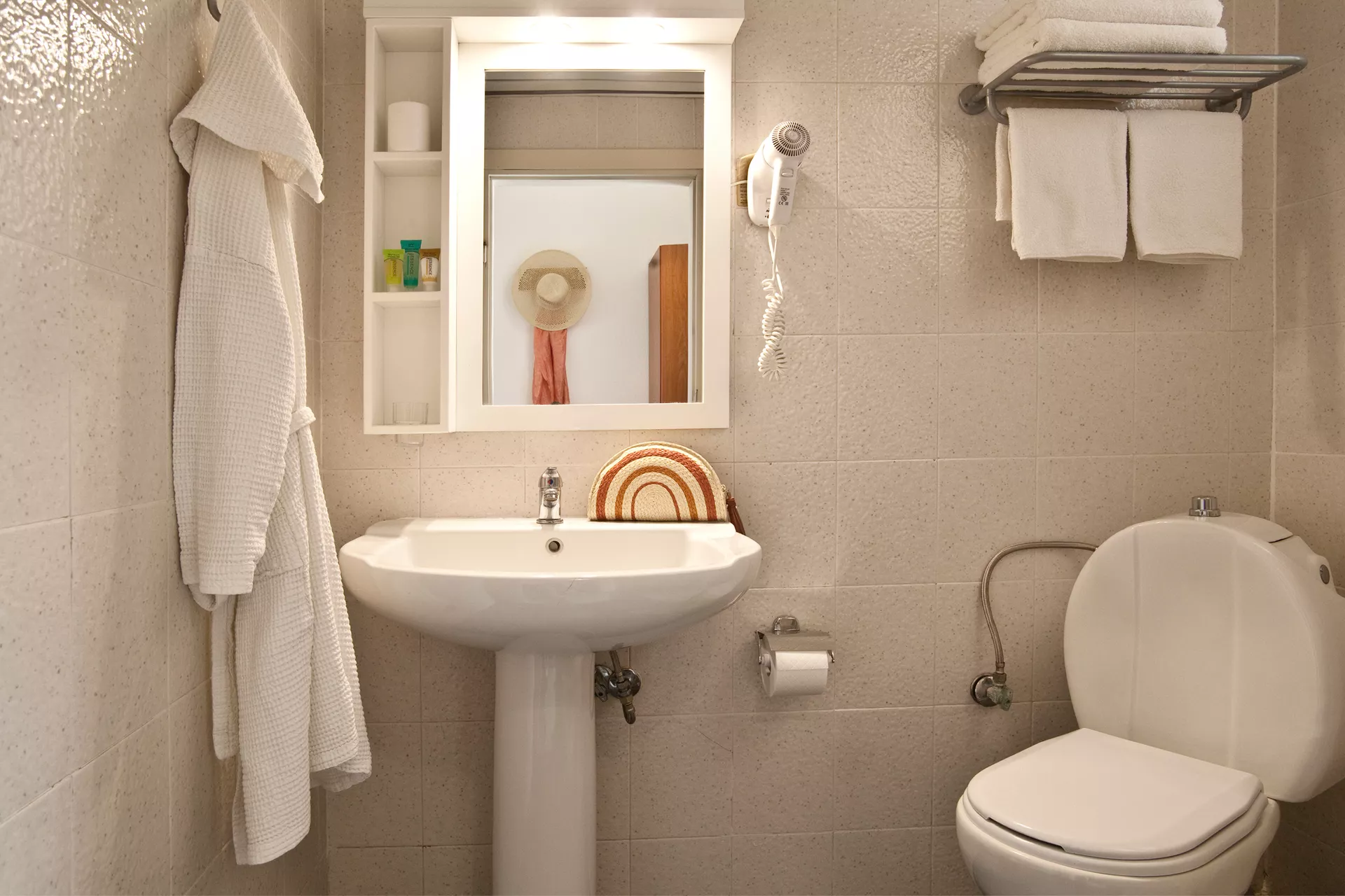 Actorel Elea Beach - double room bathroom